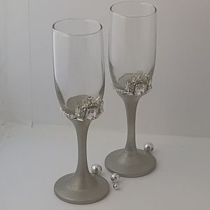 Champagne flutes silver gold flutes